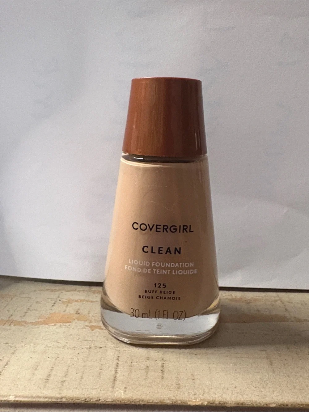 CoverGirl Clean Liquid Foundation 125 Buff Beige – NEW – Discontinued